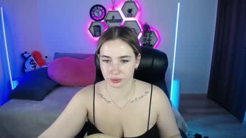 Sabrina Violet online show from 09.17.25