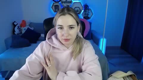 Sabrina Violet online show from 11.09.25