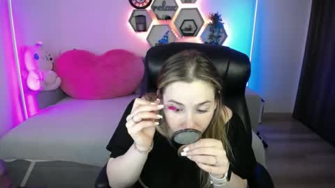 Sabrina Violet online show from 06.23.26