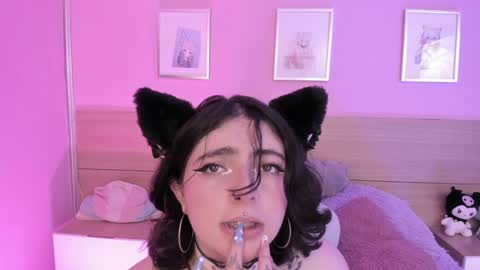 Snapshot of sachi_meow chatting on 01.17.25 Ig online show from 01.17.25