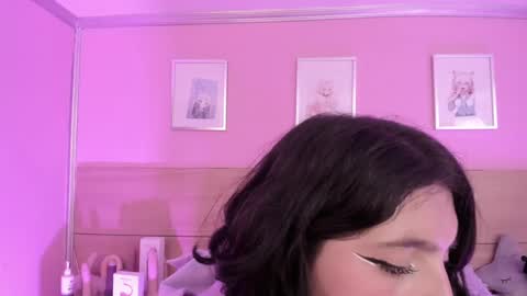 Snapshot of sachi_meow chatting on 02.20.25 Ig online show from 02.20.25