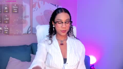 Sophie online show from 12.23.24
