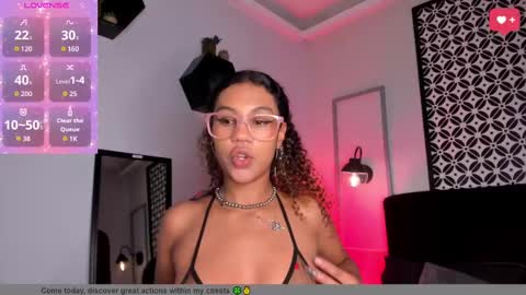 Sophie online show from 09.16.25
