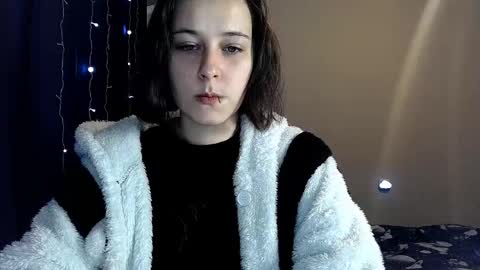 Snapshot of sademoface chatting on 01.08.25 pluto online show from 01.08.25