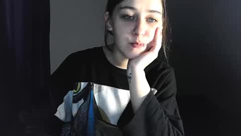 Snapshot of sademoface chatting on 03.06.25 pluto online show from 03.06.25