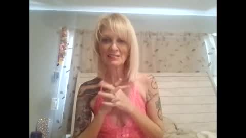 Snapshot of sadiebrooks chatting on 02.24.26 Sadiebrooks online show from 02.24.26