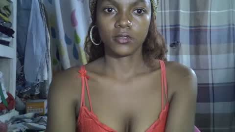 safira19 online show from 10.21.25