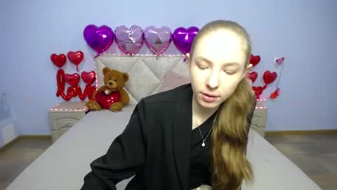 Safira Furacao online show from 03.06.25