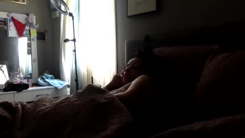 Snapshot of saggy888 chatting on 09.21.25 MistressLady online show from 09.21.25