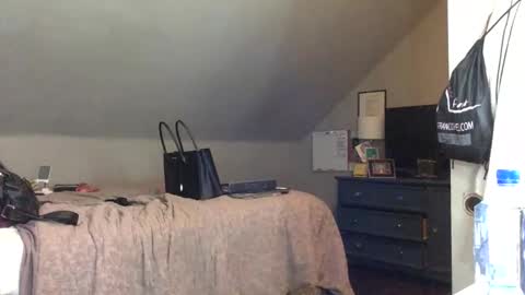 Snapshot of saggy888 chatting on 09.23.25 MistressLady online show from 09.23.25