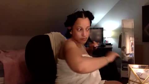 Snapshot of saggy888 chatting on 10.30.25 MistressLady online show from 10.30.25