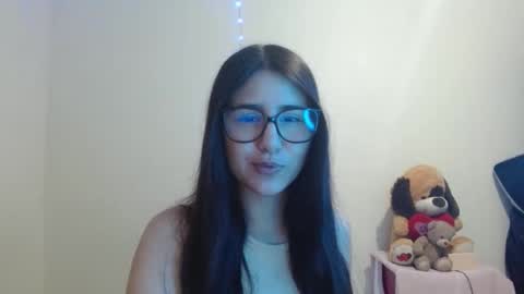 Snapshot of sahaliefox_ chatting on 10.02.25 Sahaliefox  online show from 10.02.25