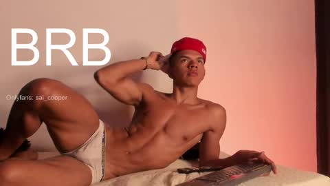 Snapshot of sai_cooper chatting on 11.01.25 sai online show from 11.01.25