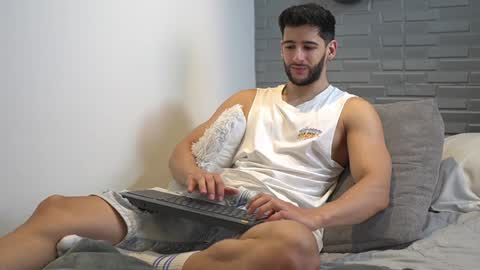 saimon  online show from 01.14.25