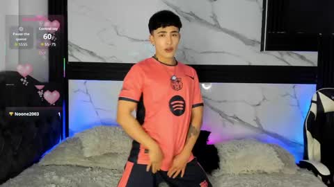 Snapshot of saimonvela chatting on 03.15.26 Juan online show from 03.15.26