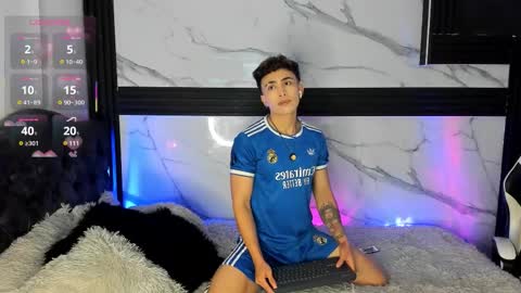 Snapshot of saimonvela chatting on 03.21.26 Juan online show from 03.21.26