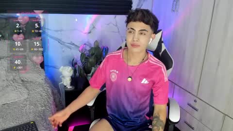 Snapshot of saimonvela chatting on 04.06.26 Juan online show from 04.06.26