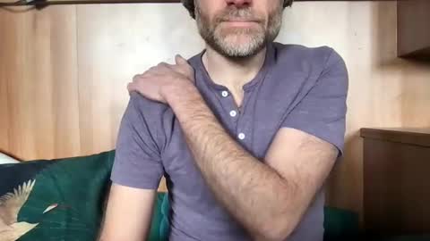 saint009 online show from 02.14.25