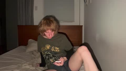 Snapshot of saintfawn chatting on 06.30.26 saintfawn online show from 06.30.26