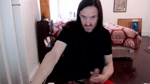 Snapshot of saintreeves chatting on 12.04.24 SaintReeves online show from 12.04.24