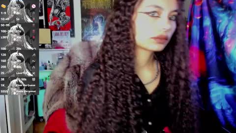    online show from 02.08.25