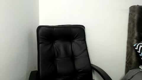 Sarah online show from 12.18.25