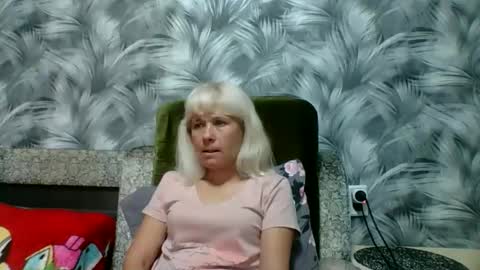 sakura_blonde online show from 10.09.25