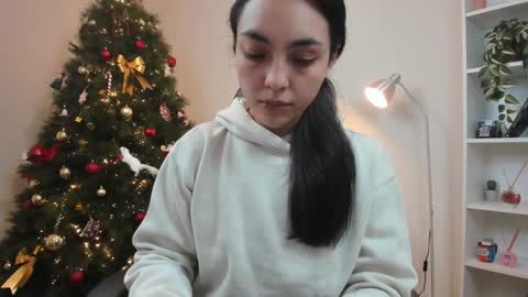 Snapshot of sakura_harper chatting on 12.30.24 Sakura Harper online show from 12.30.24