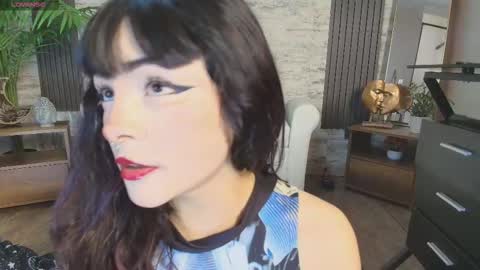 Snapshot of sakuramoss chatting on 10.16.25 Sakura Moss online show from 10.16.25