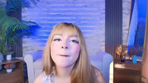 Sakura Moss online show from 04.14.26