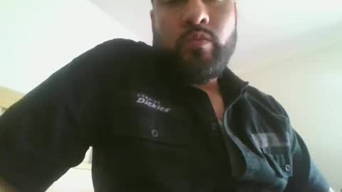 sal cumplaciente online show from 10.25.25
