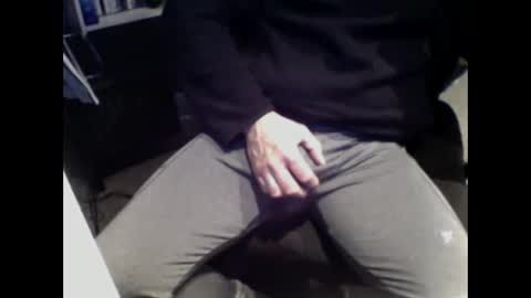 Snapshot of salamandertime chatting on 04.13.26 Matt online show from 04.13.26