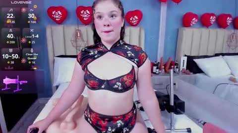 salem_rose01 online show from 02.15.26