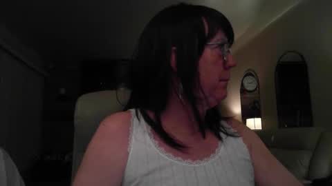 Snapshot of sally______ chatting on 05.25.26 sally______ online show from 05.25.26