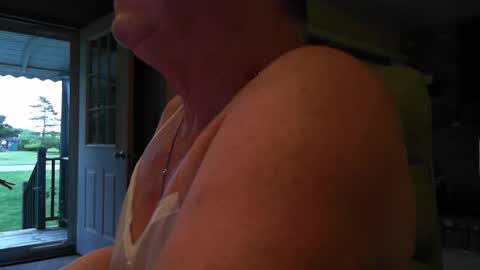 Snapshot of sally______ chatting on 06.10.26 sally______ online show from 06.10.26