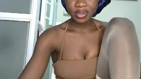 sally_beauty2023 online show from 11.08.25