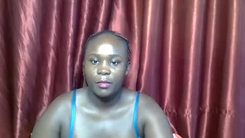 Snapshot of sally_bee1 chatting on 06.08.26 sally_bee1 online show from 06.08.26