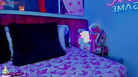 miss Sally online every night from 1am to 8am  Colombia time online show from 12.06.24