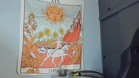 sallymaddoxx online show from 10.31.25