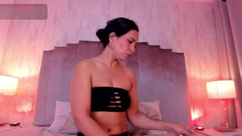 Snapshot of salma_lutz chatting on 06.22.26 Marcela online show from 06.22.26