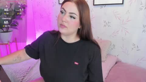 Snapshot of salmaacute chatting on 02.05.25 Salma online show from 02.05.25