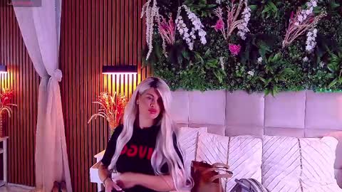 SalmaRoze online show from 06.02.26