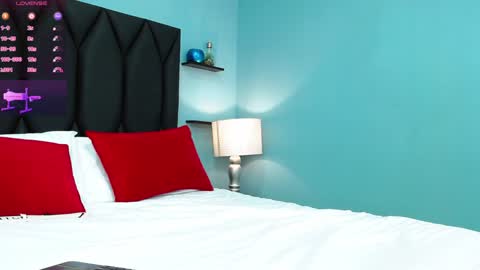   online show from 01.15.25