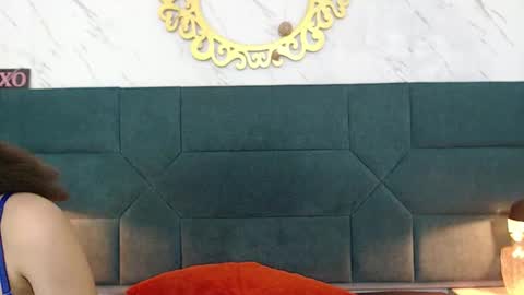 salome_daniel online show from 10.18.25