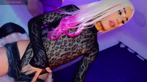 Snapshot of salome_saenz666 chatting on 07.06.26 salome_saenz666 online show from 07.06.26