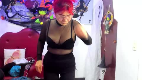 Salomee diazz online show from 10.31.25