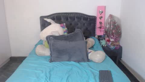 yenny online show from 10.07.25