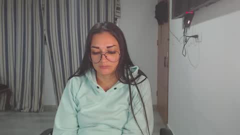 salome online show from 10.17.25