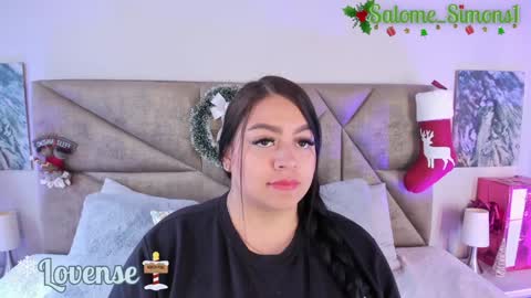 Snapshot of salomesimos1 chatting on 12.15.24 Salome online show from 12.15.24