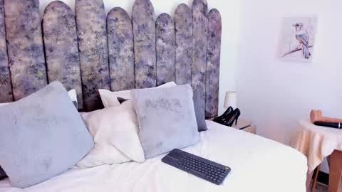 Salome online show from 11.19.25